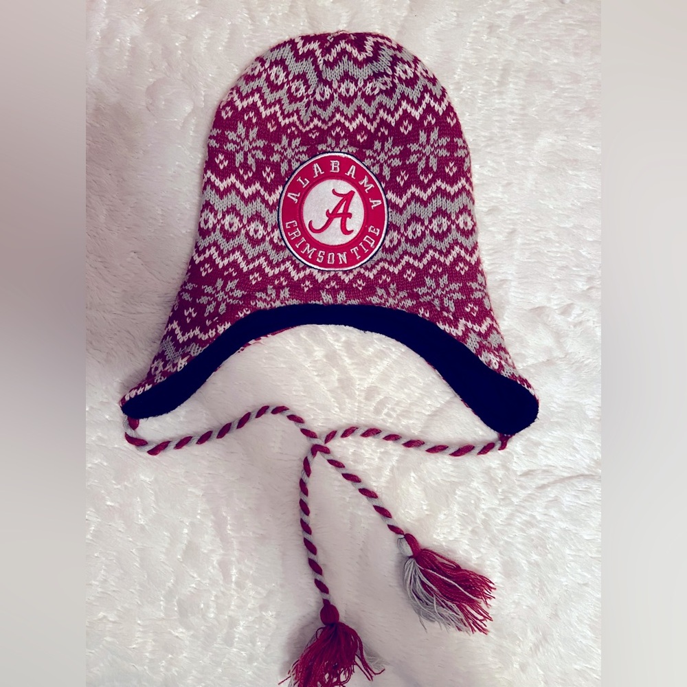 Women’s/girls winter Alabama hat